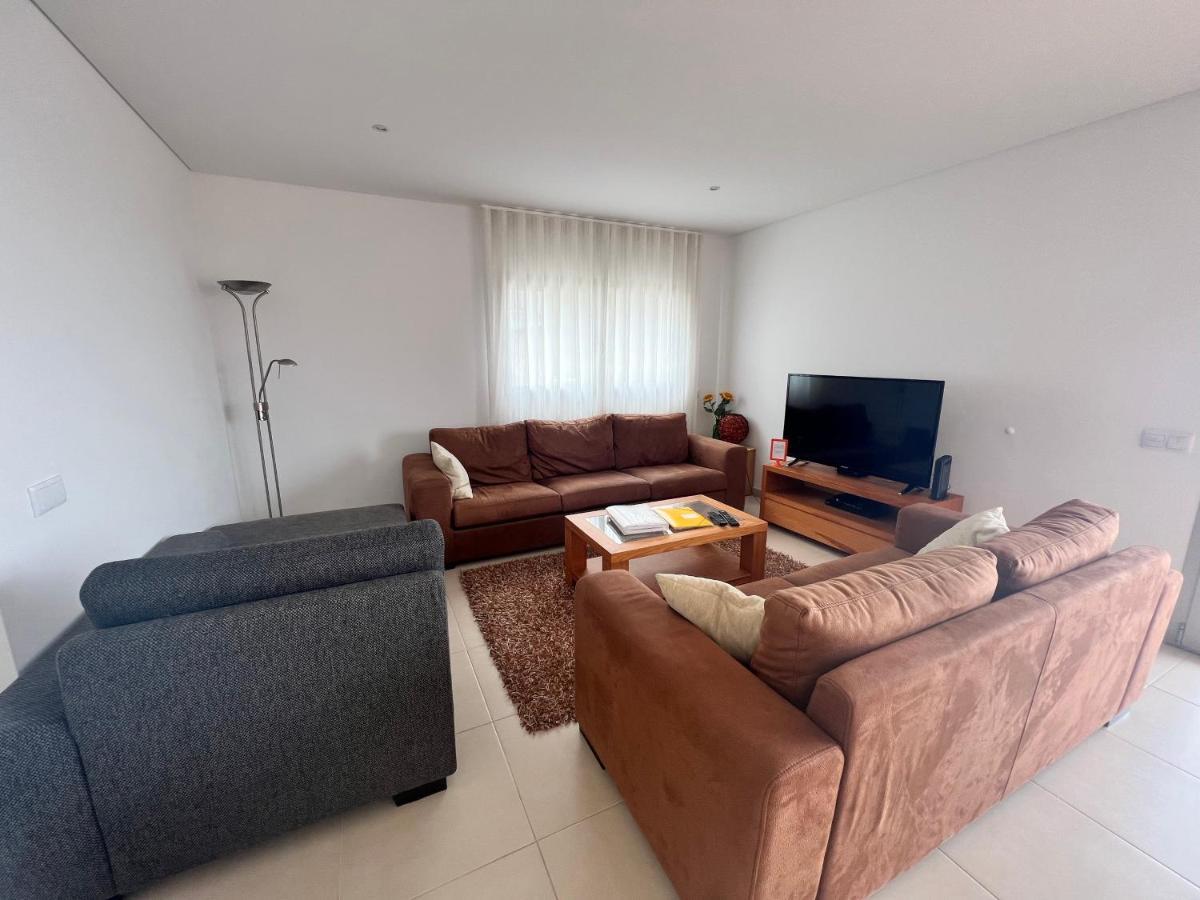 Villa With Views Over The Atlantic Ocean And Swimming Pool Famalicão المظهر الخارجي الصورة